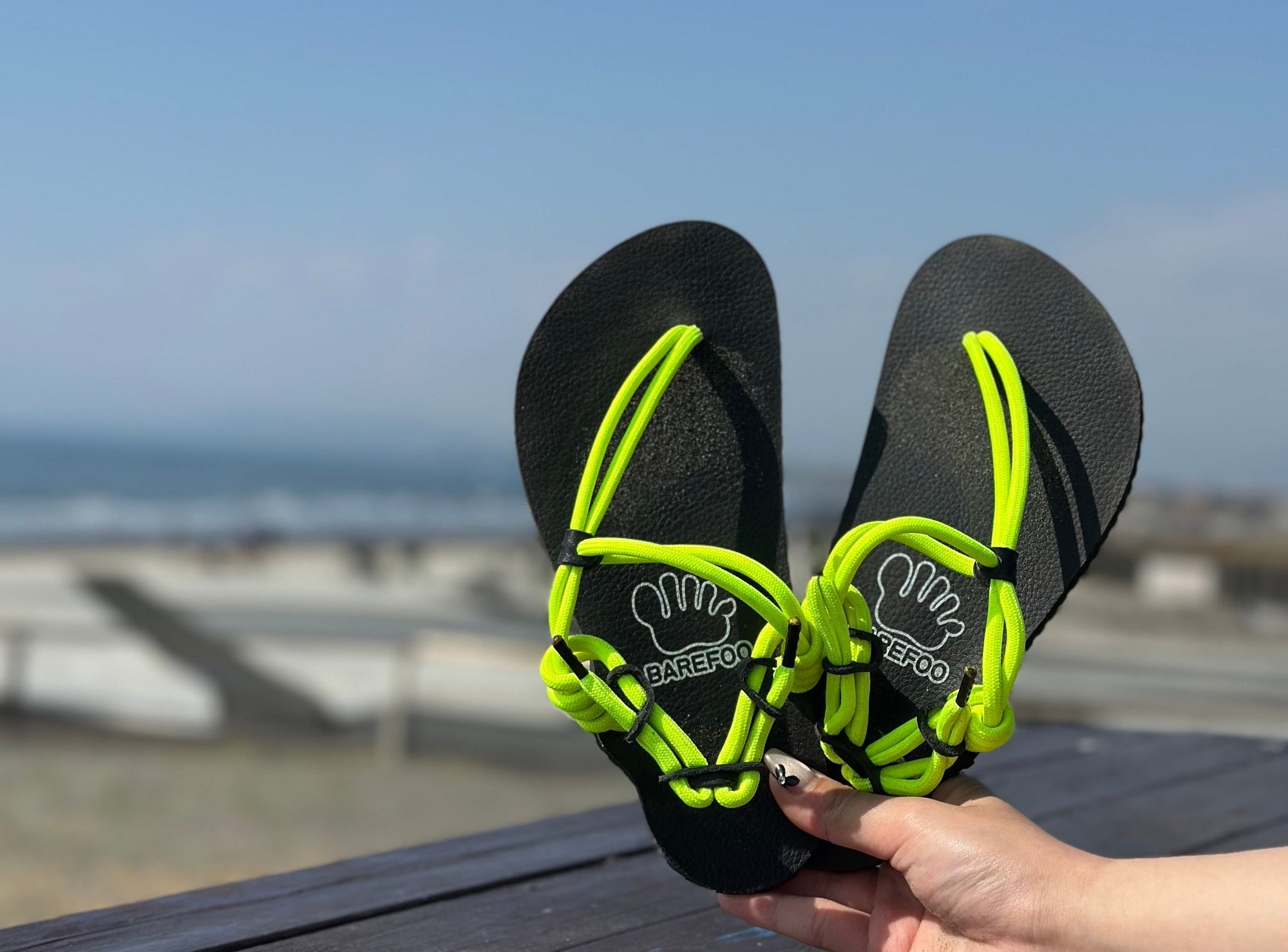 〜BAREFOOが現代に甦らせる伝統の履き物〜わらじの魅力